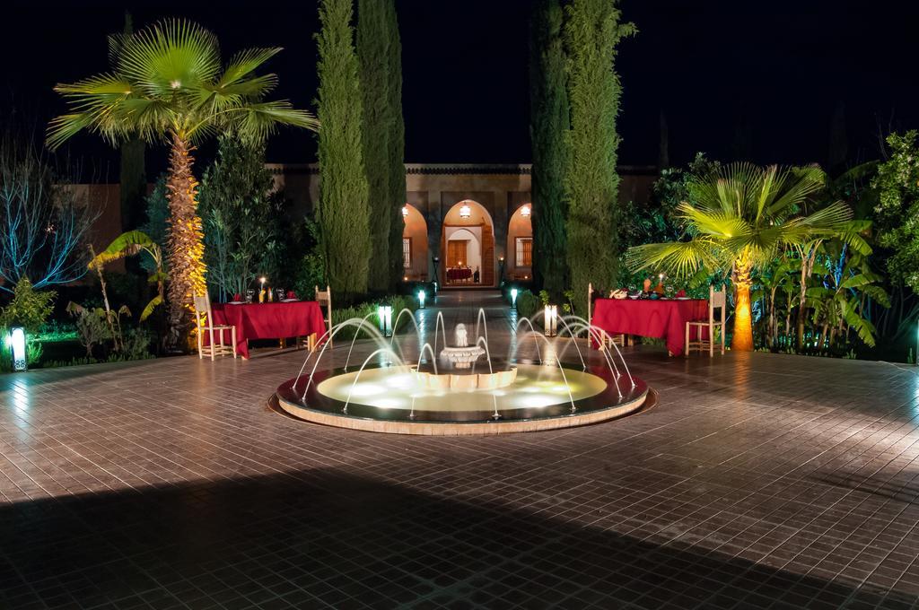 Riad Sougtani Tazrou Luaran gambar