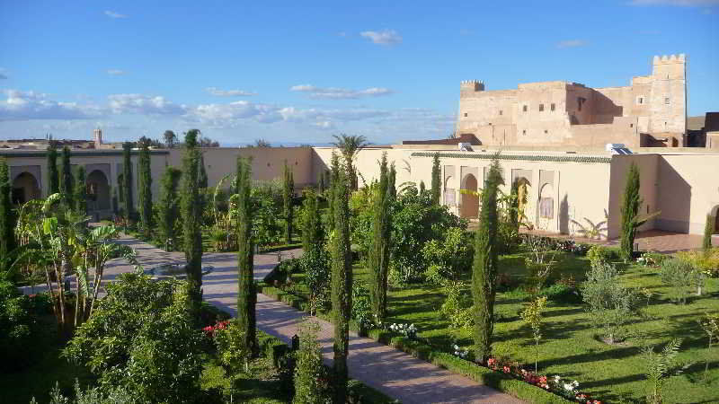 Riad Sougtani Tazrou Luaran gambar