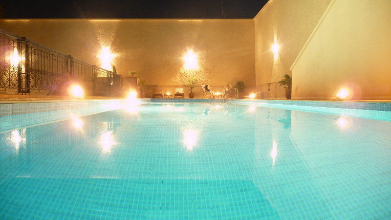 Riad Sougtani Tazrou Luaran gambar